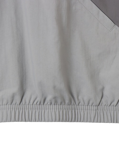 atmos（アトモス）の「New Balance Sport Legacy Woven Jacket / ニューバランス スポーツレガシージャケット（その他アウター・メンズ・グレー・S/M/L/XL）」の7枚目の写真