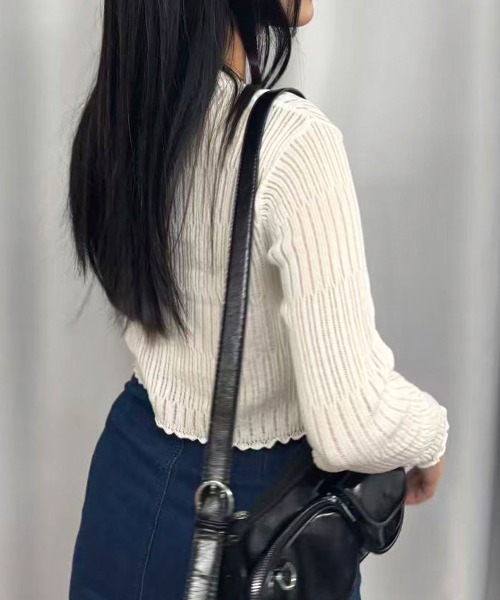 Lots of Love（ロッツオブラブ）の「【2026SS】Vネックショートカーディガン（Tシャツ/カットソー・レディース・ブラック/ブルー/ホワイト・FREE）」の7枚目の写真