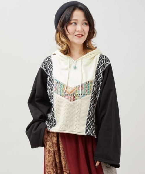 チャイハネ(チャイハネ)の「【チャイハネ】ファランナパッチワークパーカー(パーカー・レディース・ホワイト/ブラウン/ブラック・FREE)」の4枚目の写真