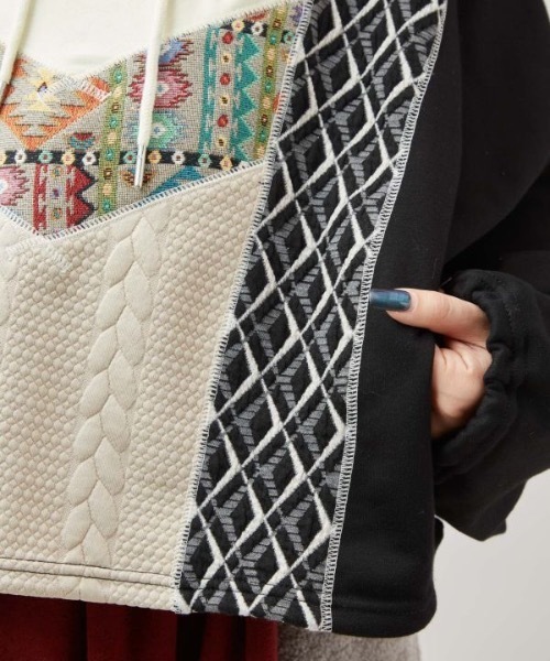 チャイハネ(チャイハネ)の「【チャイハネ】ファランナパッチワークパーカー(パーカー・レディース・ホワイト/ブラウン/ブラック・FREE)」の7枚目の写真