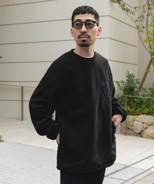 URBAN RESEARCH DOORS(アーバンリサーチドアーズ)の「ナイロン ドッキング フリースプルオーバー(Tシャツ/カットソー・メンズ・ブラック/チャコールグレー・LARGE/MEDIUM)」の5枚目の写真