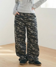 MAHAGRID（マハグリッド）の「『mahagrid/マハグリッド』TIGER CAMO WIDE CARGO PANTS/タイガーカモ ワイドカーゴパンツ（カーゴパンツ）」