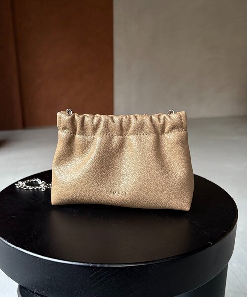 CAPRICIEUX LE'MAGE（カプリシューレマージュ）の「チェーンギャザーポーチバッグ（ショルダーバッグ・レディース・ブラック/ホワイト系その他/ベージュ・FREE）」の10枚目の写真