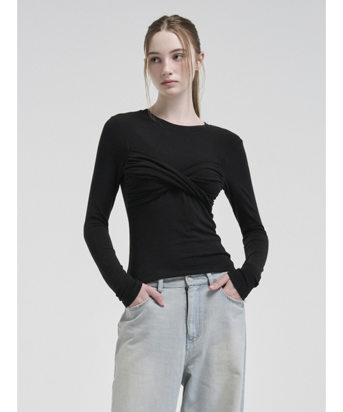 ETMON(エトモン)の「Ribbon Twisted T-Shirt, Black(Tシャツ/カットソー・レディース・その他・FREE)」の2枚目の写真