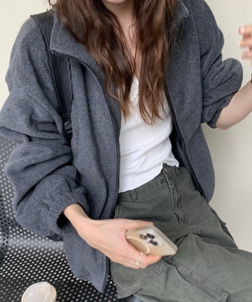 CHUN CHUN NOTES(チュンチュンノーツ)の「26SS/ワンポイント刺繍 フリースジップブルゾン(ブルゾン・レディース・ライトグレー/ダークグレー/ネイビー・F)」の10枚目の写真