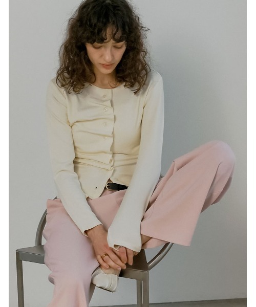 Re:EDIT（リエディ）の「[2026S/S COLLECTION]アシンメトリーフリルカットソー（カーディガン/ボレロ・レディース・チャコールグレー/ブラック/アイボリー/イエロー・MEDIUM/LARGE）」の21枚目の写真