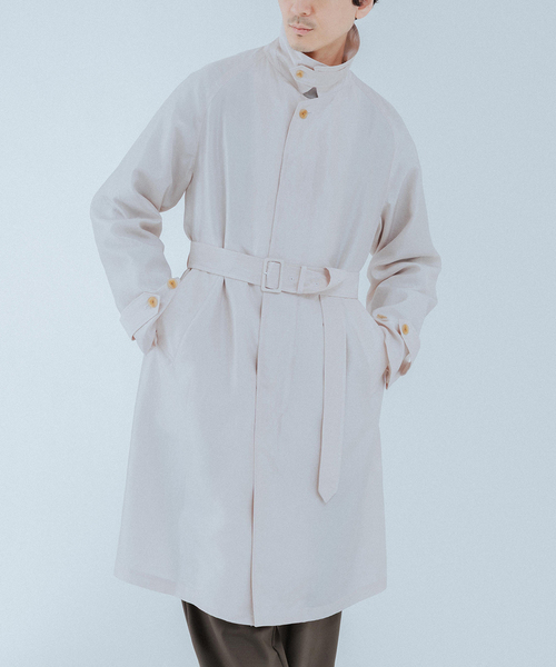 EDIFICE（エディフィス）の「ライトウェイト タフタ コート（ステンカラーコート・メンズ・ブラック/ライトグレー・MEDIUM/LARGE）」の2枚目の写真