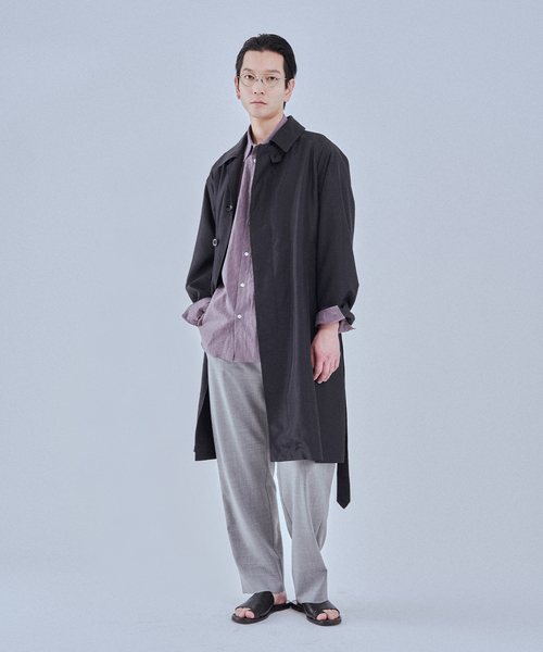 EDIFICE（エディフィス）の「ライトウェイト タフタ コート（ステンカラーコート・メンズ・ブラック/ライトグレー・MEDIUM/LARGE）」の4枚目の写真