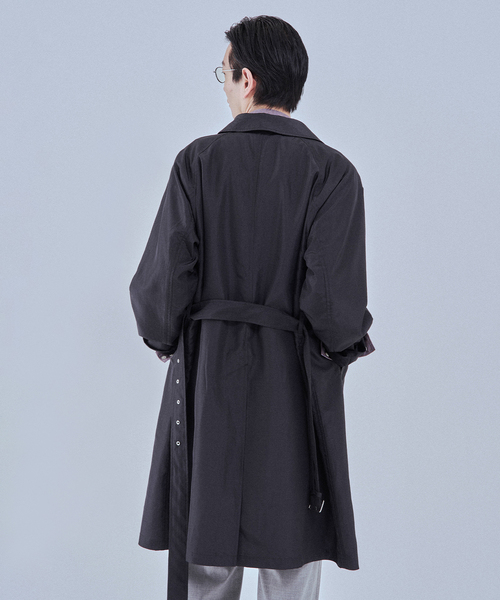 EDIFICE（エディフィス）の「ライトウェイト タフタ コート（ステンカラーコート・メンズ・ブラック/ライトグレー・MEDIUM/LARGE）」の7枚目の写真
