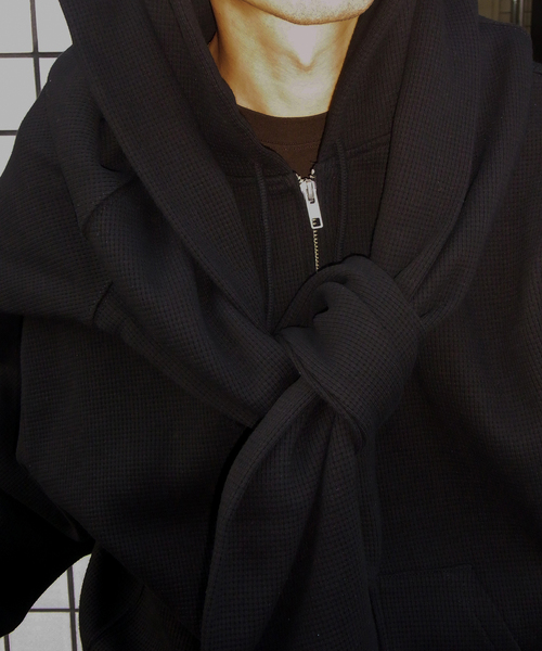 WISM(ウィズム)の「WISM ORIGINAL PRODUCT Waffle Hoodie(パーカー・メンズ・ホワイト/ブラック・MEDIUM/LARGE)」の4枚目の写真
