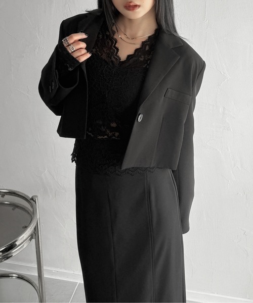LVEU.(ラブユ.)の「【LVEU.】総レースデザイントップス / トップス カットソー ストレッチ 長袖 レース Vネック インナー パット付き ドレスアップ ホワイト ブラック ZOZOTOWN限定(Tシャツ/カットソー・レディース・ホワイト/ブラック・FREE)」の10枚目の写真
