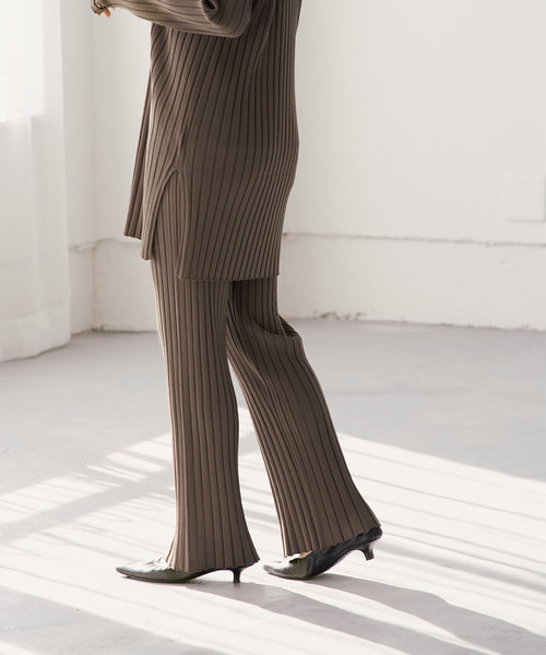 Noble(ノーブル)の「《セットアップ対応》RY/PL ワイドリブ パンツ(その他パンツ・レディース・ベージュ/カーキ・FREE)」の14枚目の写真