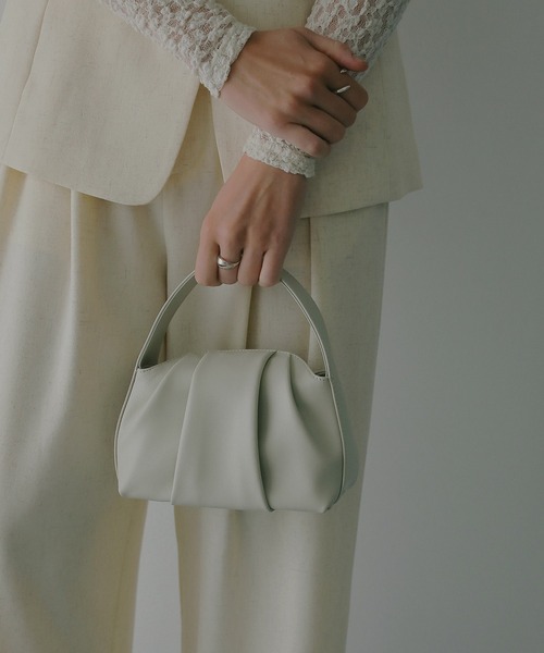 MANOF(マノフ)の「LUMEN FANTINE BAG(ハンドバッグ・レディース・イエロー/ライトグレー/ブラック・F)」の6枚目の写真