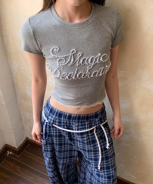 c.u.l(シーユーエル)の「ロゴパール レースクロップドTシャツ カットソー culw887(Tシャツ/カットソー・レディース・グレー/ブラック・S/M)」の4枚目の写真