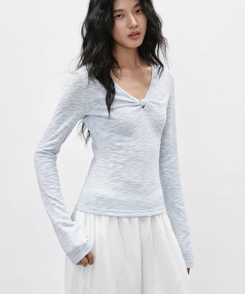 EIGHTHMONTH(エイスマンス)の「フロントノットVネックトップス EM26s050【EIGHTHMONTH】(Tシャツ/カットソー・レディース・ホワイト/ライトブルー・S/M)」の21枚目の写真