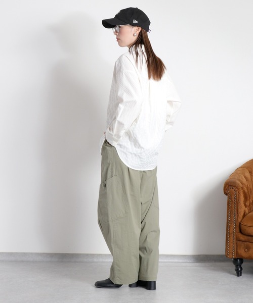 cepo（セポ）の「イージーカーゴバルーンパンツ（カーゴパンツ・レディース・オリーブ/ブラック・M/S）」の3枚目の写真