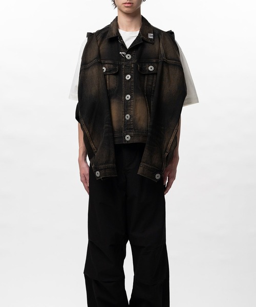 Maison MIHARA YASUHIRO（メゾンミハラヤスヒロ）の「【MIHARAYASUHIRO/ミハラヤスヒロ】Vest Combined Denim Jacket (A16BL023 DENIM JACKET)（デニムジャケット・メンズ・ブラック・44）」の6枚目の写真