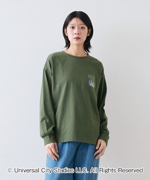 THREE FIFTY STANDARD(スリーフィフティースタンダード)の「THREE FIFTY STANDARD 【WICKED】 二人が重なるロゴプリントTシャツ〈グリーン〉(Tシャツ/カットソー・レディース・グリーン系その他・M/L/LL/3L)」の4枚目の写真