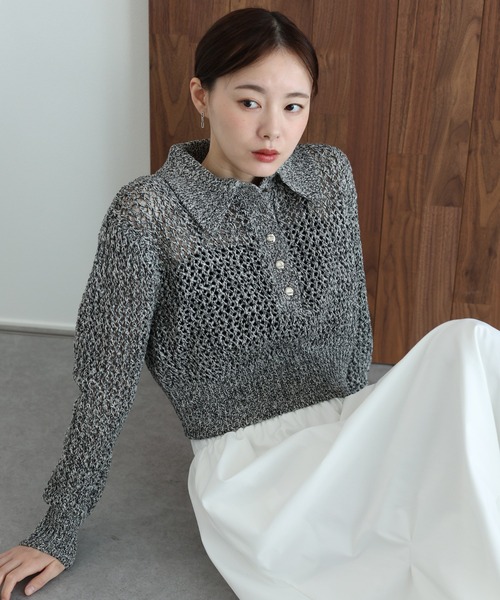 J by blue(ジェイバイブルー)の「クロシェメッシュポロニット(ニット/セーター・レディース・ブラック系/ベージュ系/アイボリー・MEDIUM)」の3枚目の写真