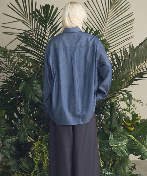 MAISON SPECIAL(メゾンスペシャル)の「《UNISEX》2.25oz Super Light Prime-Over Sheer Denim Shirts/2.25oz スーパーライトプライムオーバーシアーデニムシャツ【MAISON SPECIAL/メゾンスペシャル】(シャツ/ブラウス・メンズ・ブルー/ネイビー・2/1/0)」の10枚目の写真