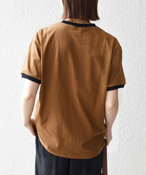 SHIPS any(シップス エニィ)の「【SHIPS any別注】THE KNiTS:〈洗濯機可能〉ロゴ プリント リンガー TEE(Tシャツ/カットソー・レディース・ブラウン/ホワイト・ONE SIZE)」の22枚目の写真