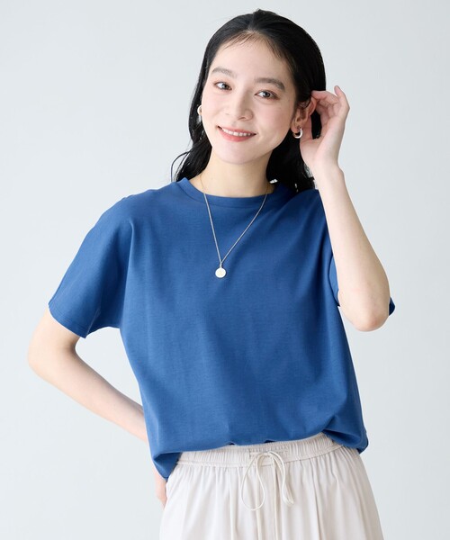 ANY(エニィ)の「プレミアムコットンベーシックTシャツ(Tシャツ/カットソー・レディース・レッド系/ホワイト系/ダークブラウン系/ベージュ系/グレー系9/ピンク系9/スカイブルー系/ブルー系・LARGE/MEDIUM)」の6枚目の写真