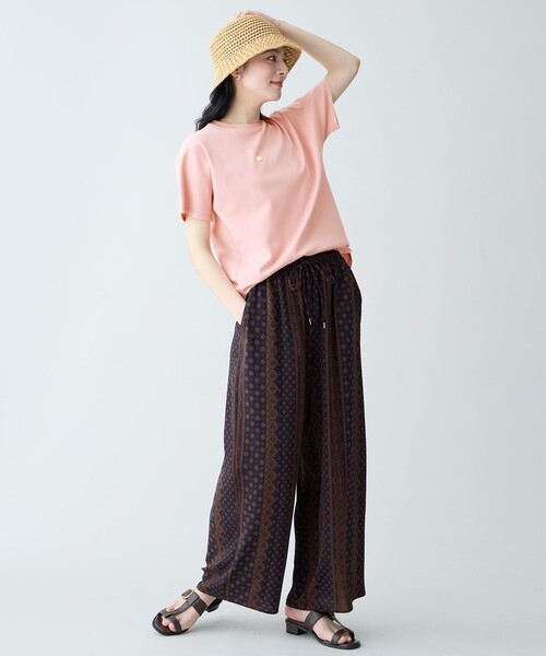 ANY(エニィ)の「プレミアムコットンベーシックTシャツ(Tシャツ/カットソー・レディース・レッド系/ホワイト系/ダークブラウン系/ベージュ系/グレー系9/ピンク系9/スカイブルー系/ブルー系・LARGE/MEDIUM)」の17枚目の写真