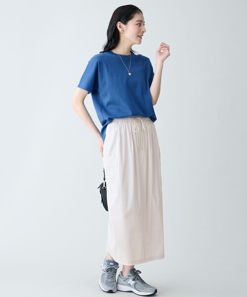 ANY(エニィ)の「プレミアムコットンベーシックTシャツ(Tシャツ/カットソー・レディース・レッド系/ホワイト系/ダークブラウン系/ベージュ系/グレー系9/ピンク系9/スカイブルー系/ブルー系・LARGE/MEDIUM)」の21枚目の写真