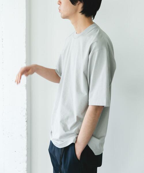 URBAN RESEARCH DOORS(アーバンリサーチドアーズ)の「『吸水速乾/接触冷感/イージーケア』クイックドライ ショートスリーブTシャツ(Tシャツ/カットソー・メンズ・ネイビー/ホワイト系その他/ホワイト/グリーン系その他/ブラック/ブラック系その他/チャコールグレー・LARGE/MEDIUM/SMALL/X-LARGE)」の21枚目の写真