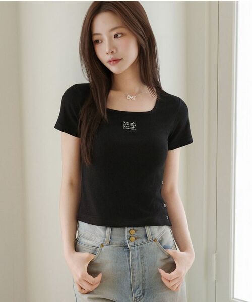 muahmuah（ムーアムーア）の「スリットボタンクロップ半袖Tシャツ [6色]（Tシャツ/カットソー・レディース・アイボリー/ブラック/グレー/ベージュ/ネイビー/チャコール・FREE）」の22枚目の写真