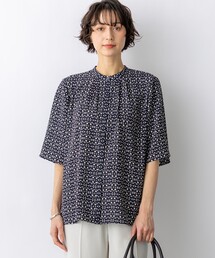 カレイドスコーププリント バンドカラー ブラウス
