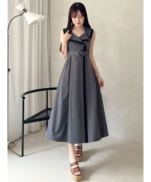 MERCURYDUO（マーキュリーデュオ）の「バイカラートレンチフレアワンピース（ワンピース・レディース・チャコールグレー/オフホワイト/ライトグレー・SMALL/MEDIUM）」の15枚目の写真