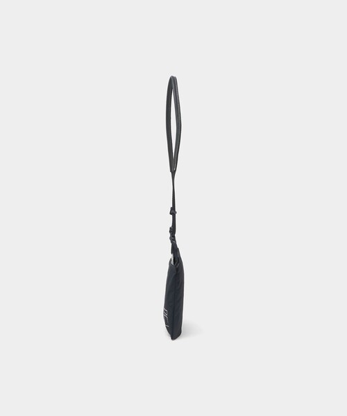 BEAUTY&YOUTH UNITED ARROWS(ビューティーアンドユースユナイテッドアローズ)の「<BLANKOF>サコッシュ バッグ 12(ショルダーバッグ・メンズ・ネイビー・FREE)」の4枚目の写真