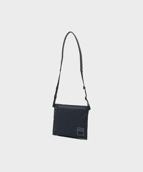 BEAUTY&YOUTH UNITED ARROWS(ビューティーアンドユースユナイテッドアローズ)の「<BLANKOF>サコッシュ バッグ 12(ショルダーバッグ・メンズ・ネイビー・FREE)」の6枚目の写真