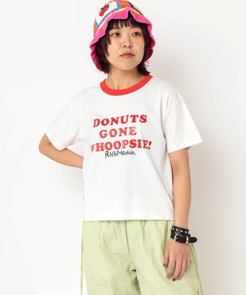 RNA（アールエヌエー）の「M2691 DONUTSロゴクレリックミニT（Tシャツ/カットソー・レディース・ホワイト/ミント/スミクロ・MEDIUM）」の12枚目の写真