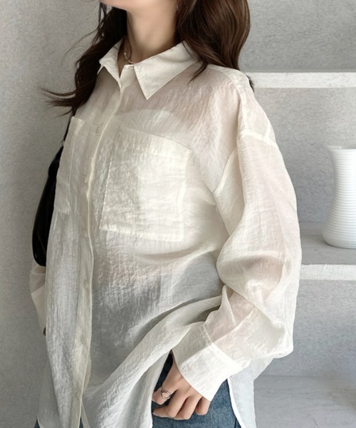 umune(ウムネ)の「シアーシャツ ビッグシルエット オーバーサイズ 長袖 胸ポケット 羽織り ライトアウター 透け感 抜け感 カジュアル 秋(シャツ/ブラウス・レディース・アイボリー/サックスブルー/ピンクベージュ/ブラック・FREE)」の14枚目の写真