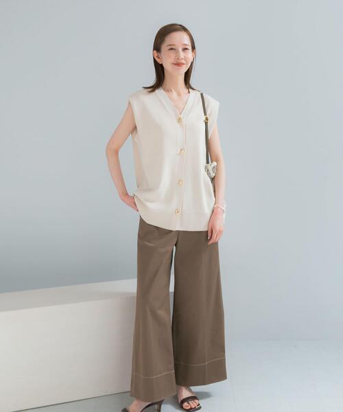 URBAN RESEARCH ROSSO WOMEN(アーバンリサーチ ロッソ)の「ショルダータックニットベスト(ベスト・レディース・アイボリー/ダークブラウン・FREE)」の7枚目の写真