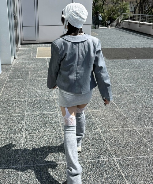Never mind the XU / Chikashitsu+(ネバーマインド ザ エックスユー / チカシツプラス)の「【nmtc+】round collar single cropped jacket / 【エヌエムティーシープラス】ラウンドカラーシングルクロップジャケット(テーラードジャケット・レディース・ブラック/グレー・ONE SIZE)」の8枚目の写真