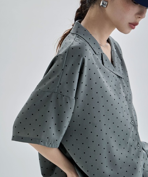 etoll.(エトル)の「ポルカドットオープンカラーシャツ(シャツ/ブラウス・レディース・ベージュ/グレー/アイボリー・M)」の20枚目の写真