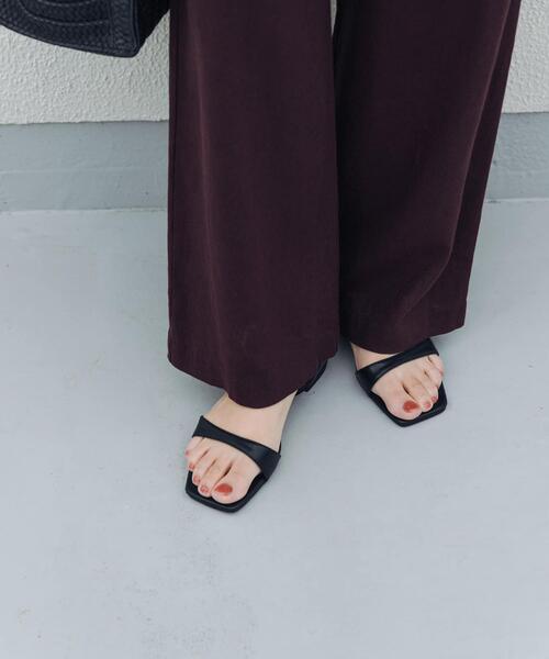 URBAN RESEARCH DOORS（アーバンリサーチドアーズ）の「アンクルストラップフラットサンダル（サンダル・レディース・シルバー/ブラック/キャメル・37/38/36）」の17枚目の写真