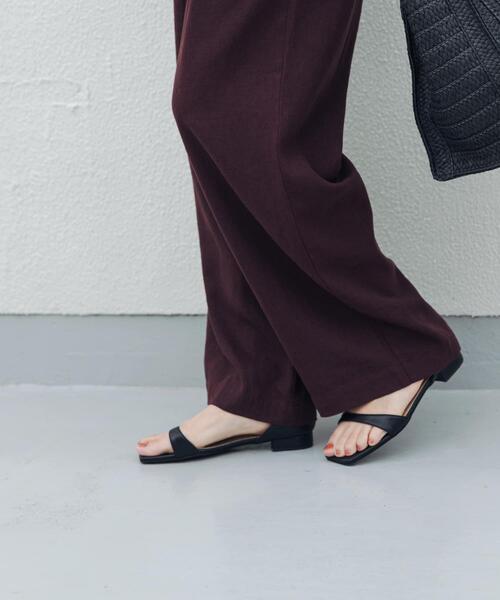 URBAN RESEARCH DOORS（アーバンリサーチドアーズ）の「アンクルストラップフラットサンダル（サンダル・レディース・シルバー/ブラック/キャメル・37/38/36）」の4枚目の写真