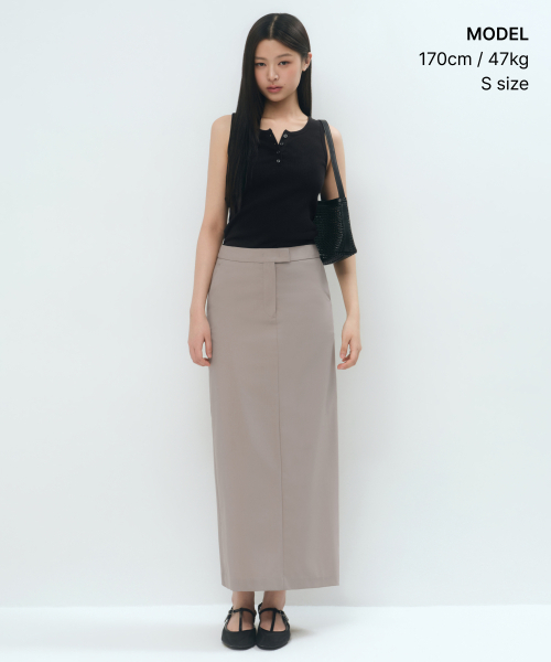 MUSINSA STANDARD WOMAN（ムシンサスタンダードウーマン）の「[クールタンダード] ウィメンズ ストレート マキシ スカート [ライトベージュ]（スカート・レディース・その他・X-SMALL/SMALL/MEDIUM/LARGE）」の2枚目の写真