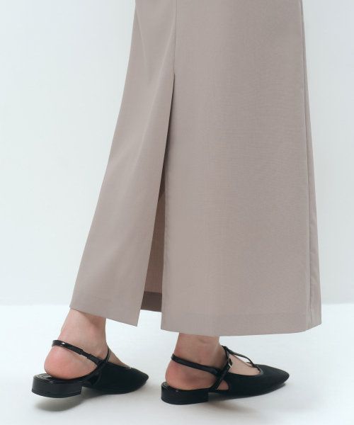 MUSINSA STANDARD WOMAN（ムシンサスタンダードウーマン）の「[クールタンダード] ウィメンズ ストレート マキシ スカート [ライトベージュ]（スカート・レディース・その他・X-SMALL/SMALL/MEDIUM/LARGE）」の7枚目の写真