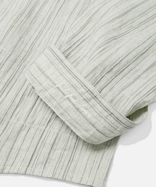 Diamond Layla（ダイアモンドレイラ）の「UV 23321 Overshirt S190（シャツ/ブラウス・レディース・アイボリー・X-LARGE/LARGE/XX-LARGE/MEDIUM）」の6枚目の写真