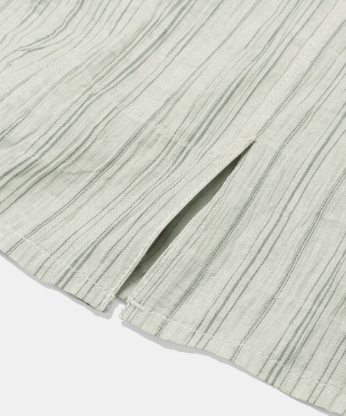 Diamond Layla（ダイアモンドレイラ）の「UV 23321 Overshirt S190（シャツ/ブラウス・レディース・アイボリー・X-LARGE/LARGE/XX-LARGE/MEDIUM）」の7枚目の写真