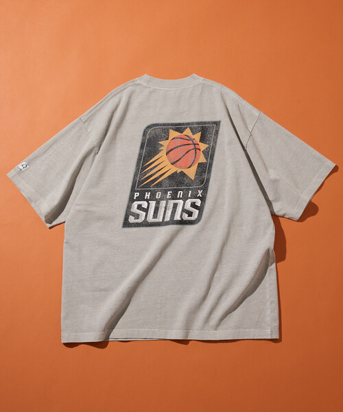 NBA × FREAK'S STORE 別注 ヴィンテージライク チーム バック ロゴ TEE