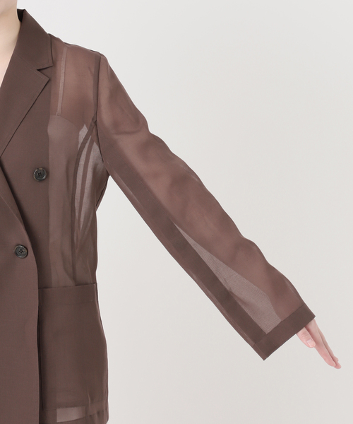 Noble（ノーブル）の「《追加・WEB＆なんばCITY店限定》【洗える】スリットスリーブシアージャケット（テーラードジャケット・レディース・ブラウン・38/36）」の17枚目の写真