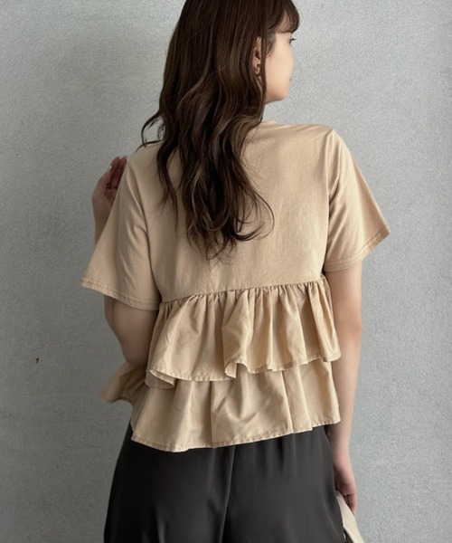TREOVER(トレオーバー)の「1枚で華やぐ主役級フリルTシャツ(Tシャツ/カットソー・レディース・オフホワイト/ブラック/ピンク/ベージュ・FREE)」の15枚目の写真
