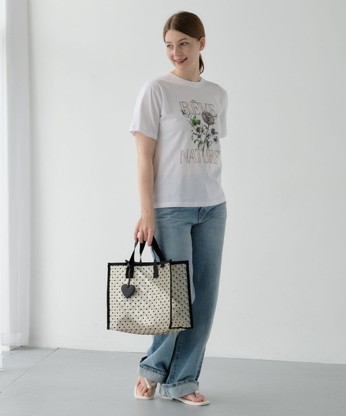 ZAKKA-BOX(ザッカボックス)の「ブーケプリントTシャツ(Tシャツ/カットソー・レディース・チャコールグレー/ホワイト・FREE)」の15枚目の写真