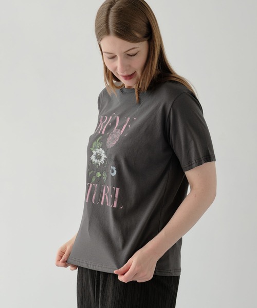 ZAKKA-BOX(ザッカボックス)の「ブーケプリントTシャツ(Tシャツ/カットソー・レディース・チャコールグレー/ホワイト・FREE)」の11枚目の写真